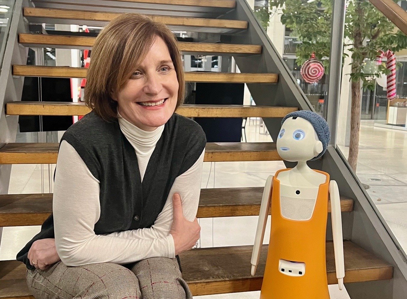 Eval Lettenmeier with Navel